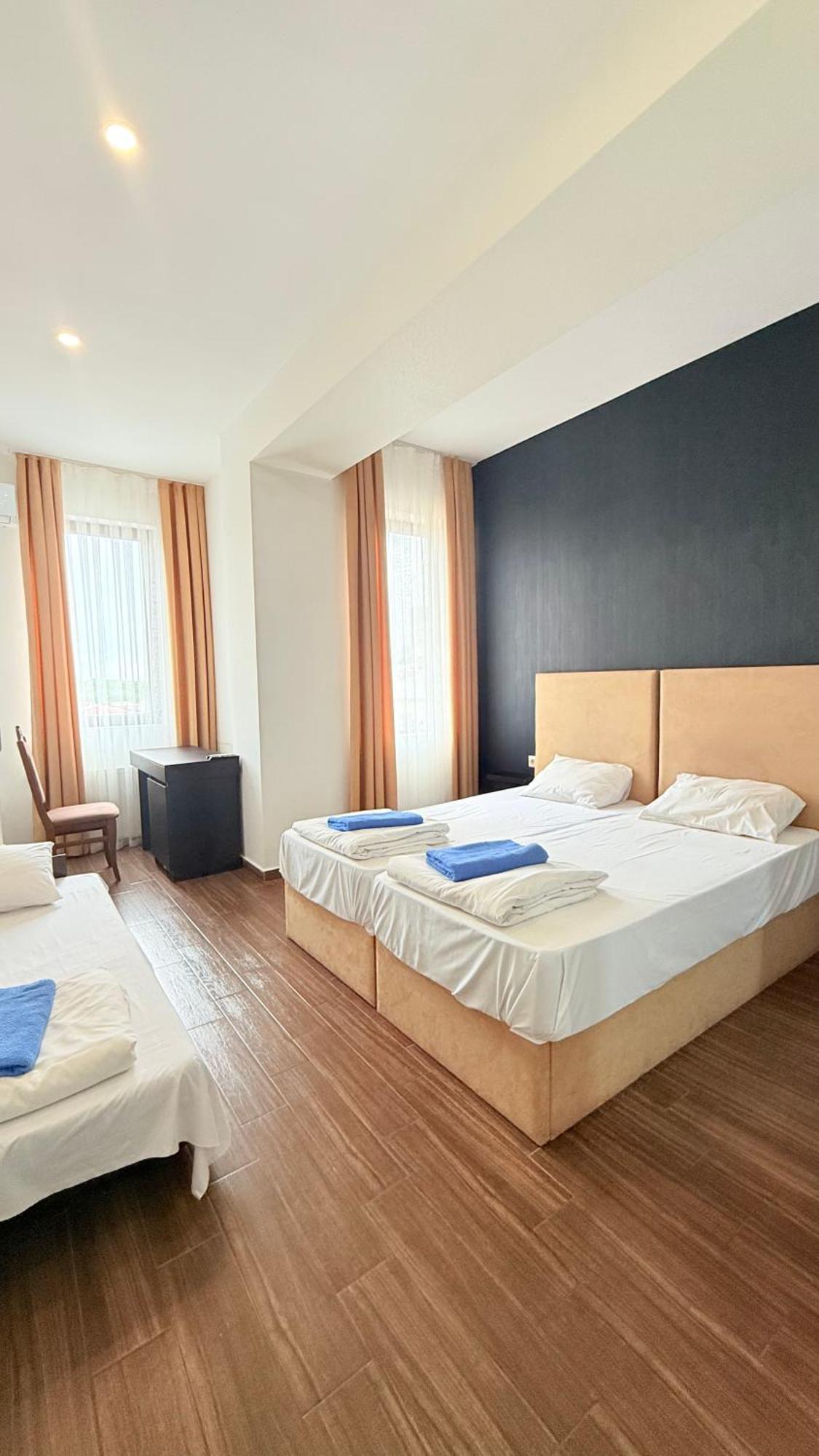 Star Hotel Κουτάισι Εξωτερικό φωτογραφία